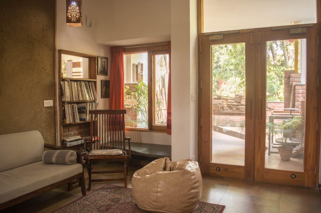 Studio 1252 - Exterior View